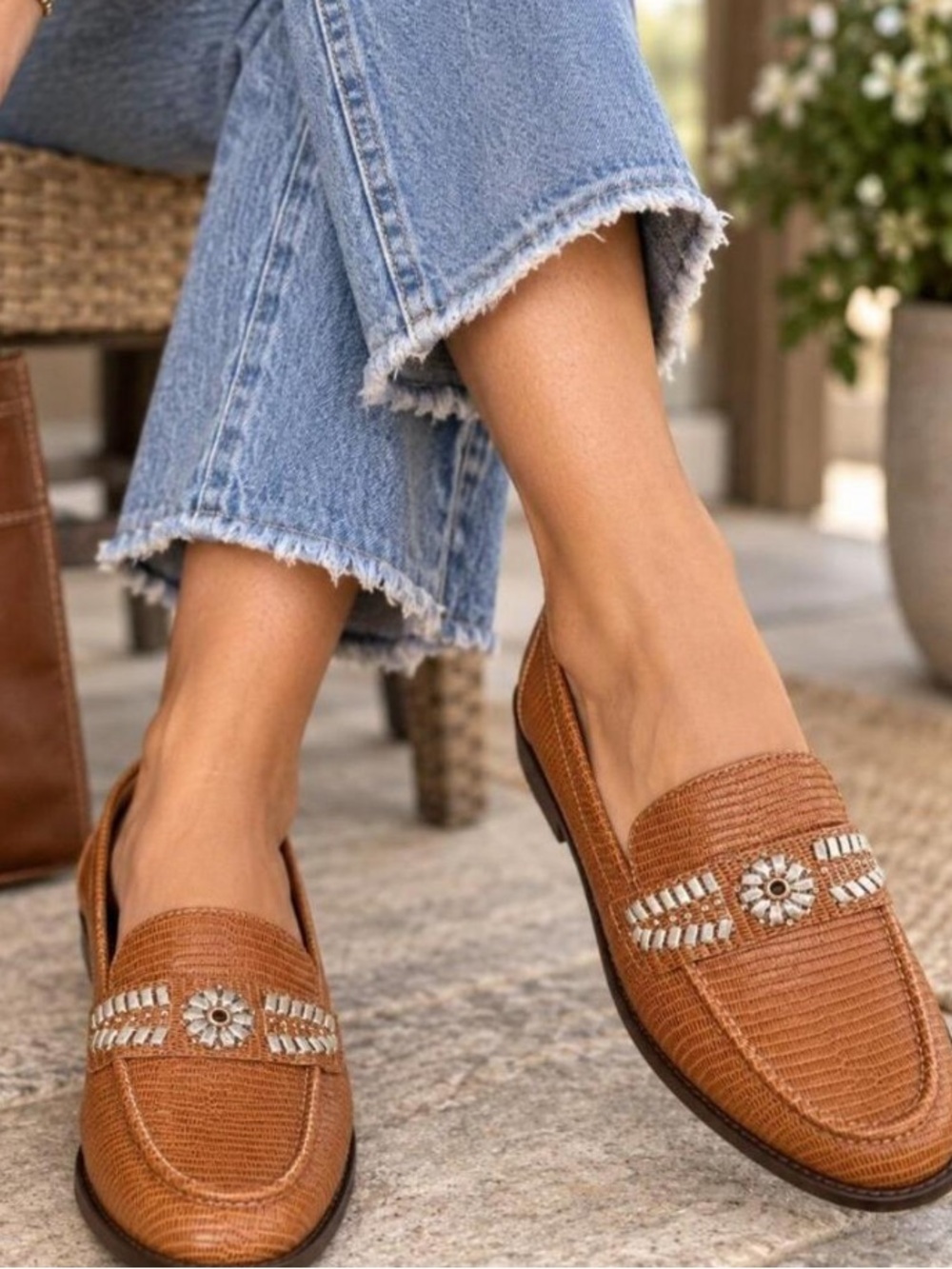 Brioso Frisco Lizard Leather Wedge Flat NWOB Size 8M Camel Brown Ortholite
